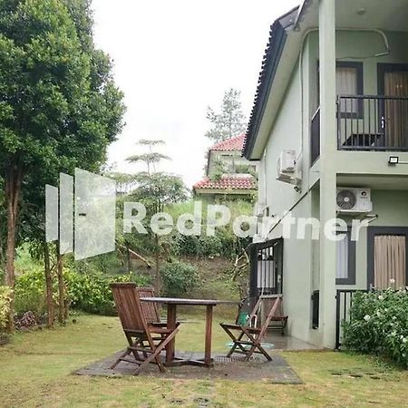 Panorama Inn Residence Batu Mitra Reddoorz Exterior photo