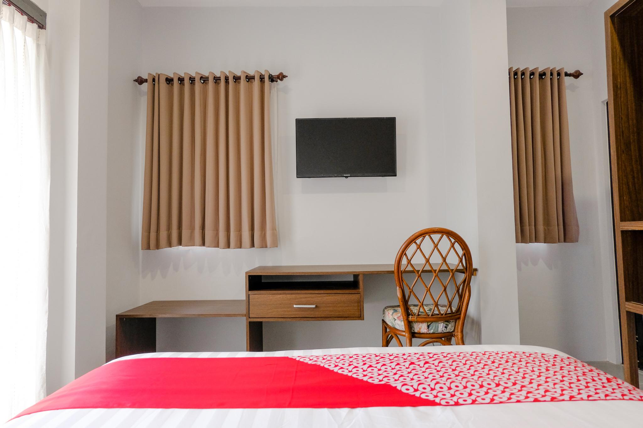 Panorama Inn Residence Batu Mitra Reddoorz Exterior photo