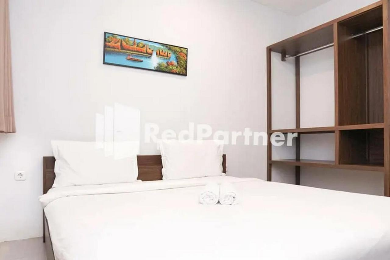 Panorama Inn Residence Batu Mitra Reddoorz Exterior photo